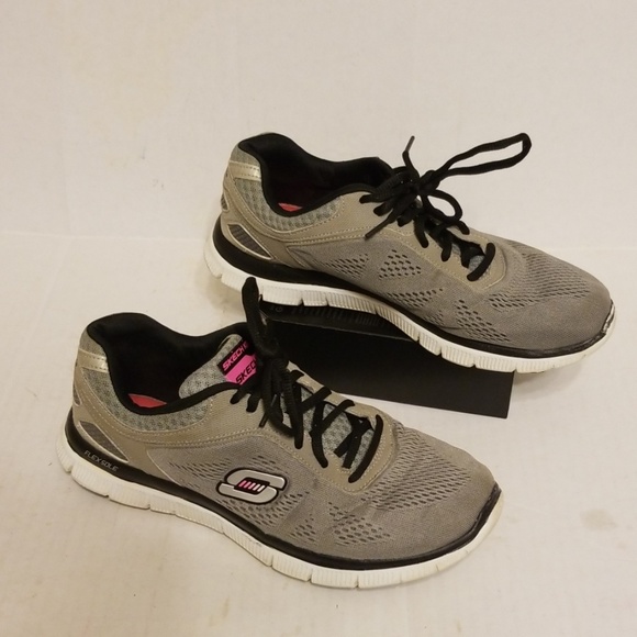 skechers shoes size 9